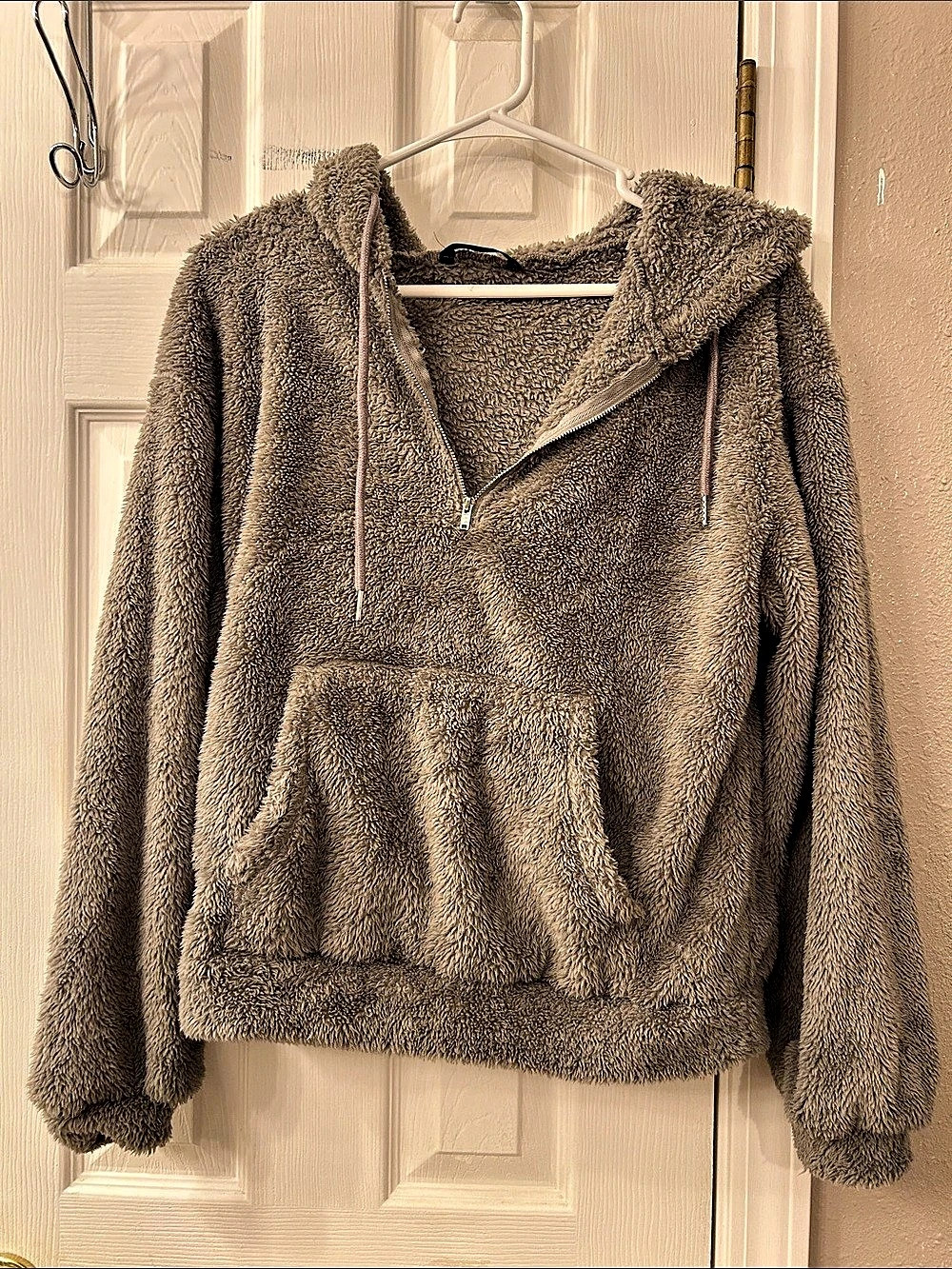 SHEIN Fluffy Fuzzy Solid Drop Shoulder Drawstring Half Zip Hoodie Half Zip